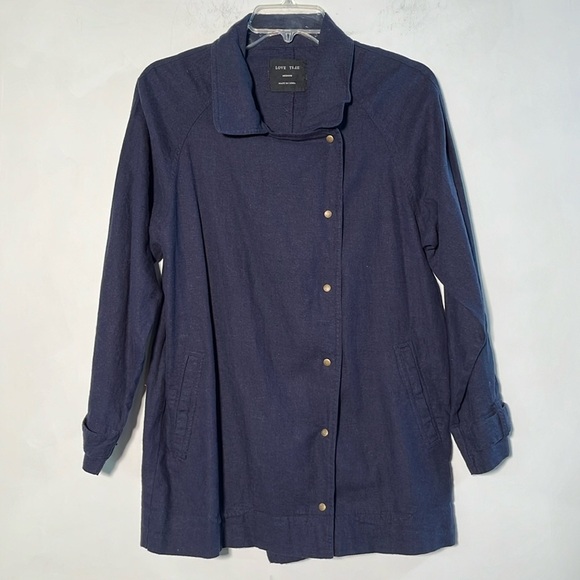 LOVE TREE Linen Minimalist Asymmetrical Snap 2 Pocket Raglan SLV Navy Shacket M - Picture 1 of 16